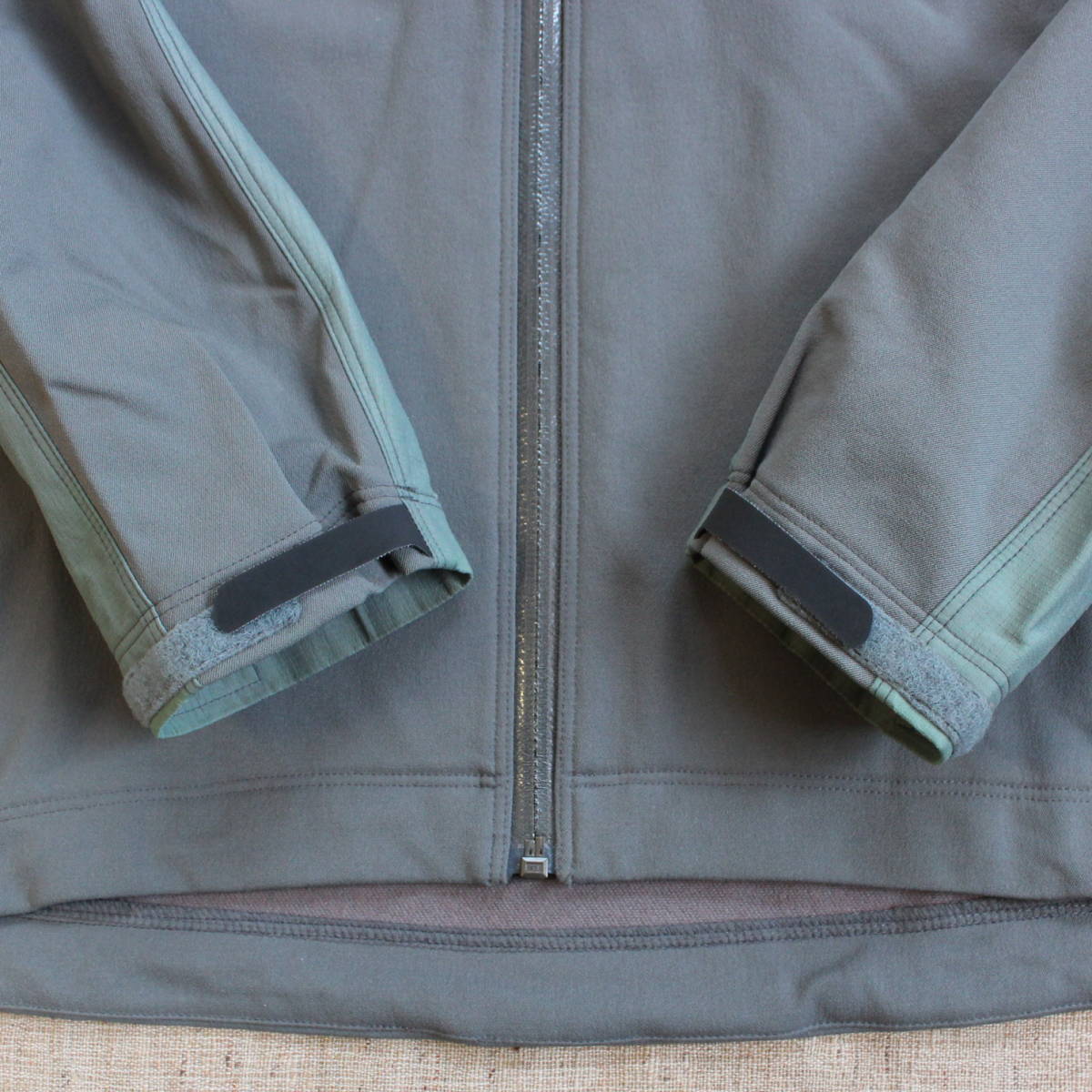 2000s稀少 初期アークテリクスARC'TERYX Javelin Compカナダ製 2000s稀少 初期アークテリクスARC'TERYX Javelin Compカナダ製