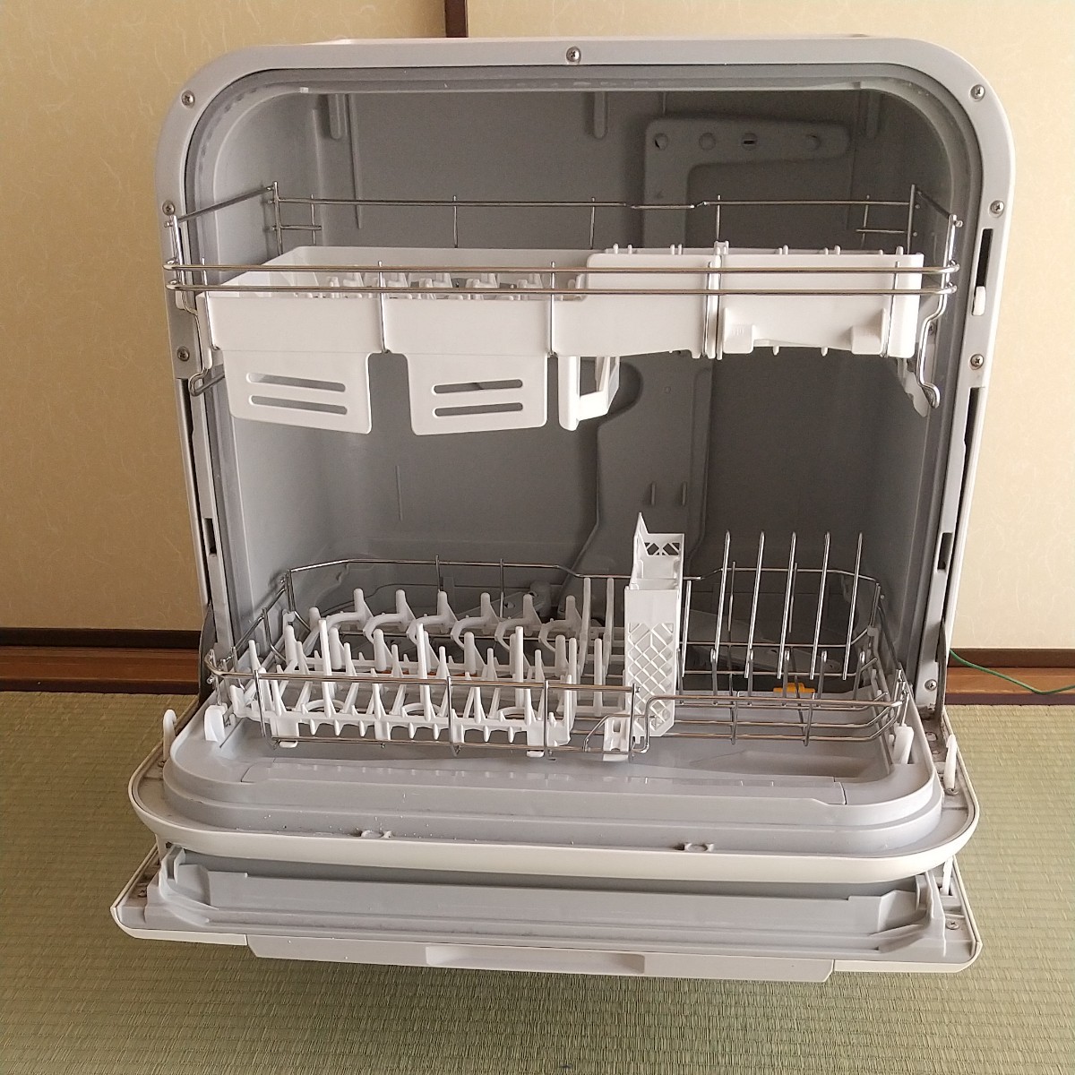 Panasonic パナソニック食器洗い乾燥機 分岐水栓　NP-TM9-W　6人分