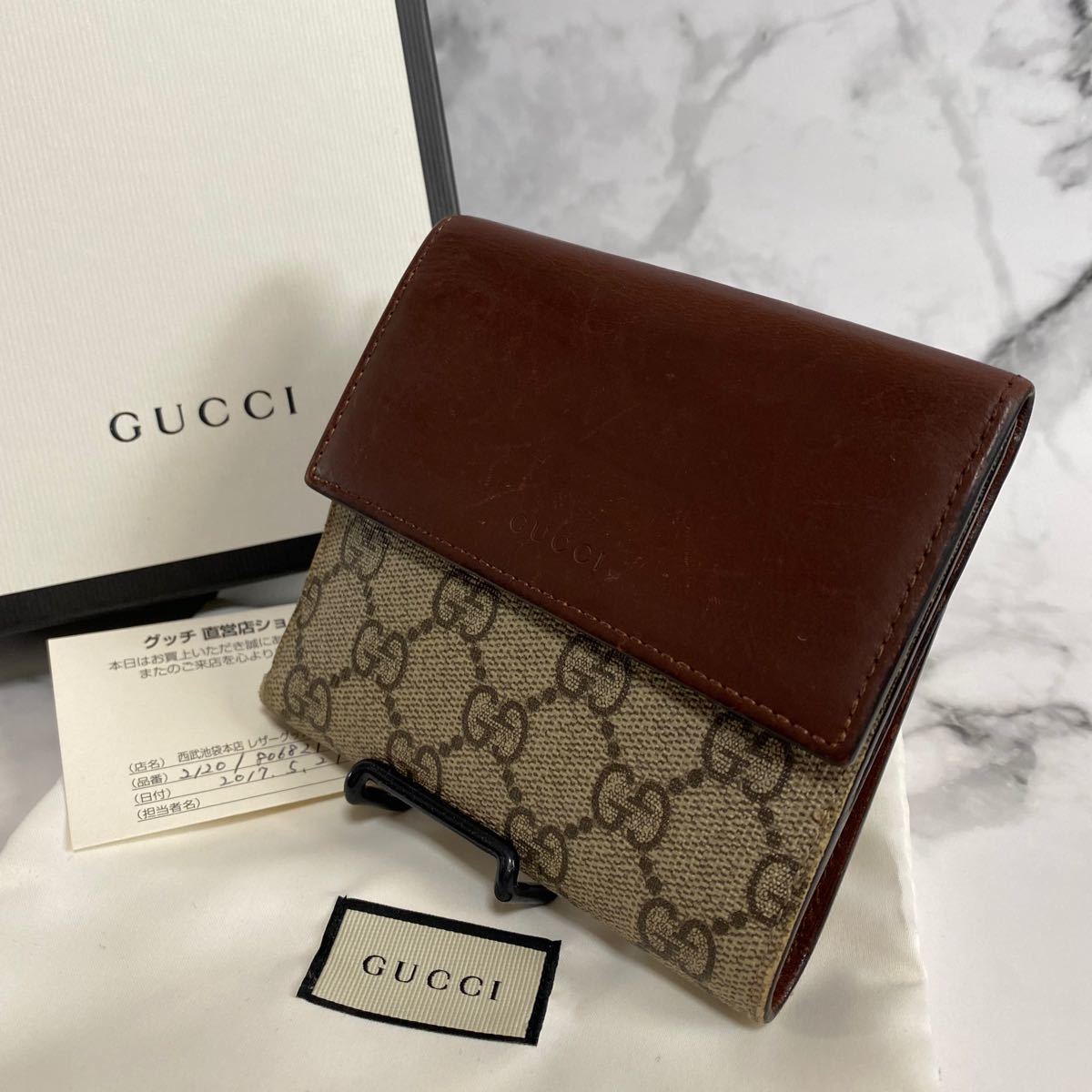 ⋈GUCCI 二つ折り財布⋈