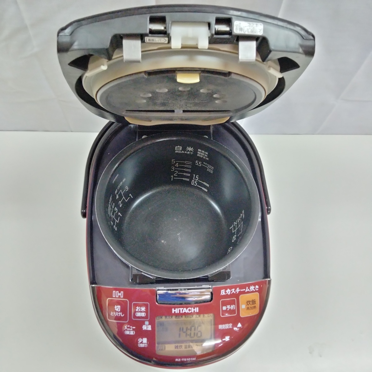 HITACHI　日立圧力スチームIHジャー炊飯器 5.5合炊き　RZ-TS101M (R)　2018年製_画像9