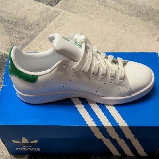 adidas stan smith スタンスミス