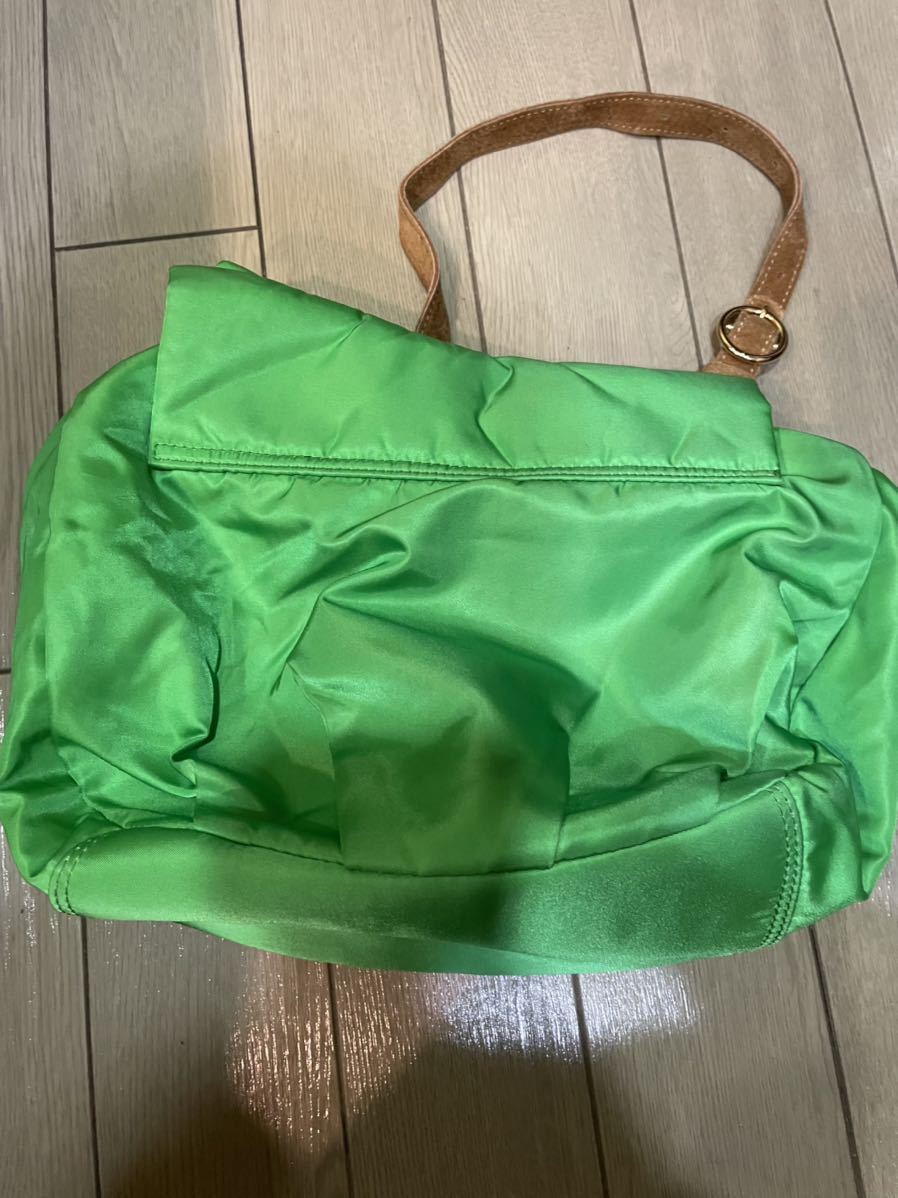 ! Franche Lippee shoulder bag bag green color pig leather .. . cat bird embroidery shoulder .. rare rare USED!
