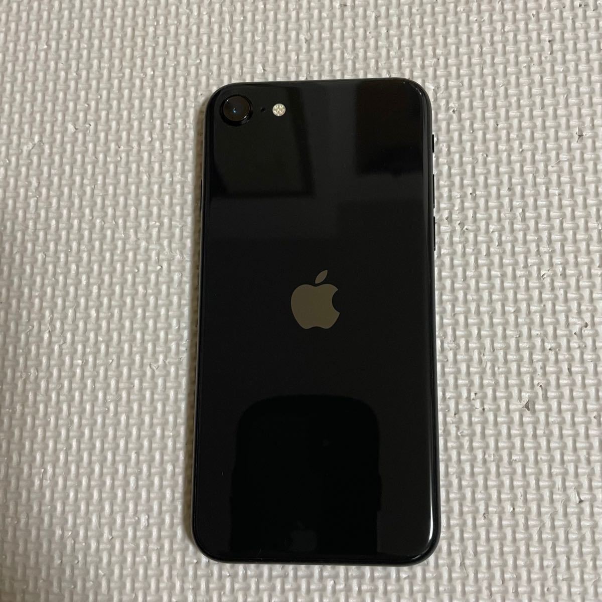 【超美品】iPhone SE 第2世代 64GB バッテリー残量95％ ブラック SIMフリー 付属品は新品未使用