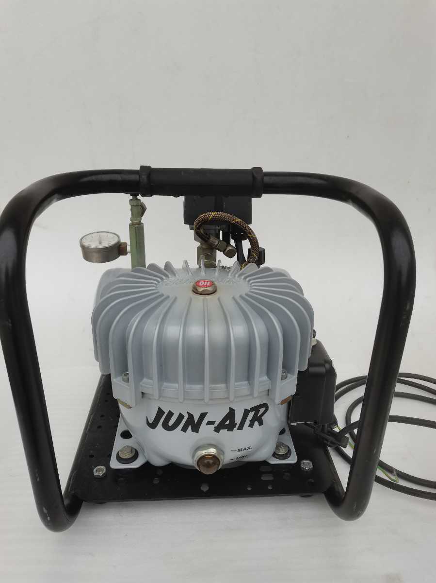 簡易動作確認済み現状品 JUN-AIR 静音コンプレッサー 室内用 簡易動作確認済み現状品 JUN-AIR 静音コンプレッサー 室内用