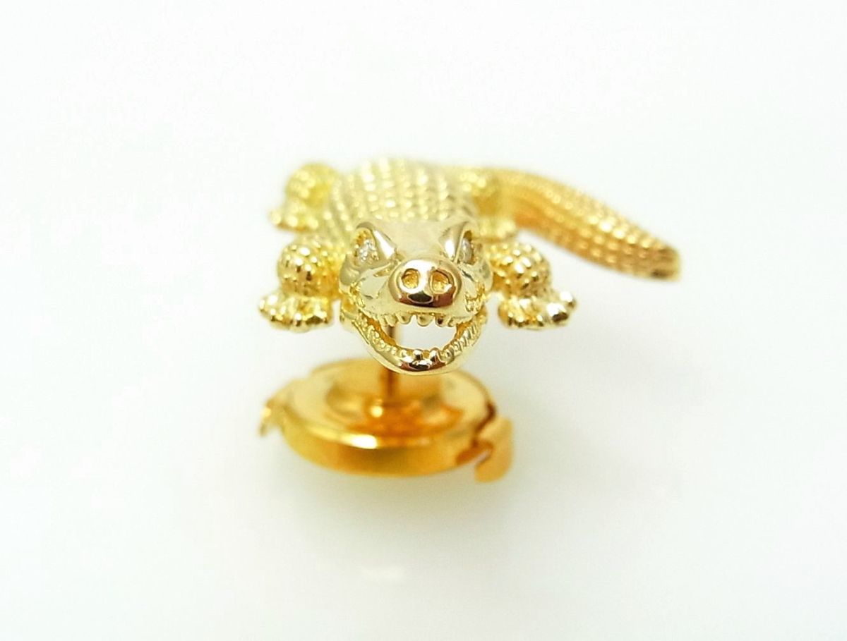 両目に天然ダイヤモンド入り ワニ 18金製 ブローチ タイピン ラペルピン 卸価格 商品動画あり 送料無料 両目に天然ダイヤモンド入り ワニ 18金製 ブローチ タイピン ラペルピン 卸価格 商品動画あり 送料無料