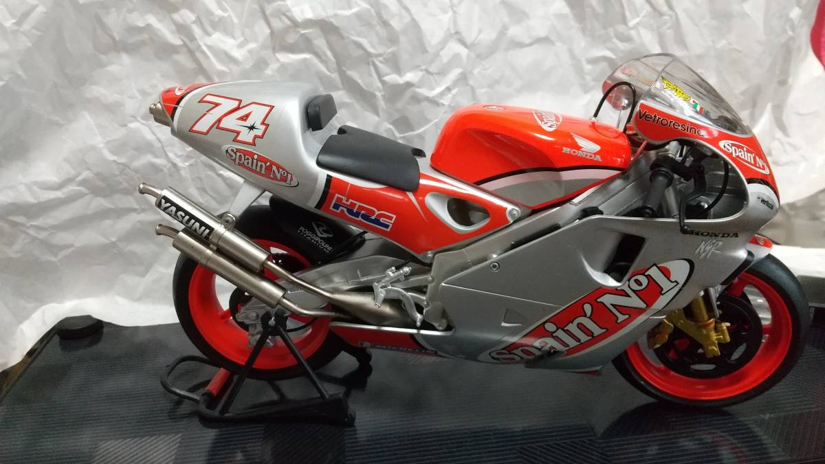 HONDA NSR 500 1/6 ギロイ 加藤大治郎 1/6 ギロイ HONDA NSR 500 加藤大治郎 商品细节
