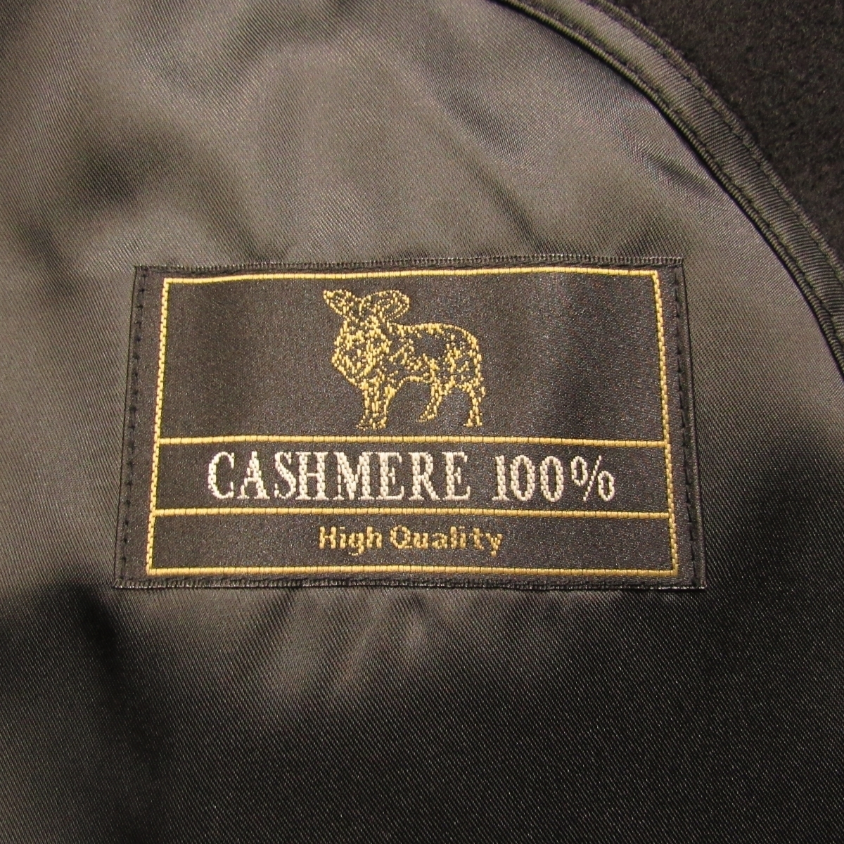 美品 CASHMERE 100％ メンズ カシミヤ ステンカラー コート AB4 冬物 ブラック 比翼仕立て_画像3