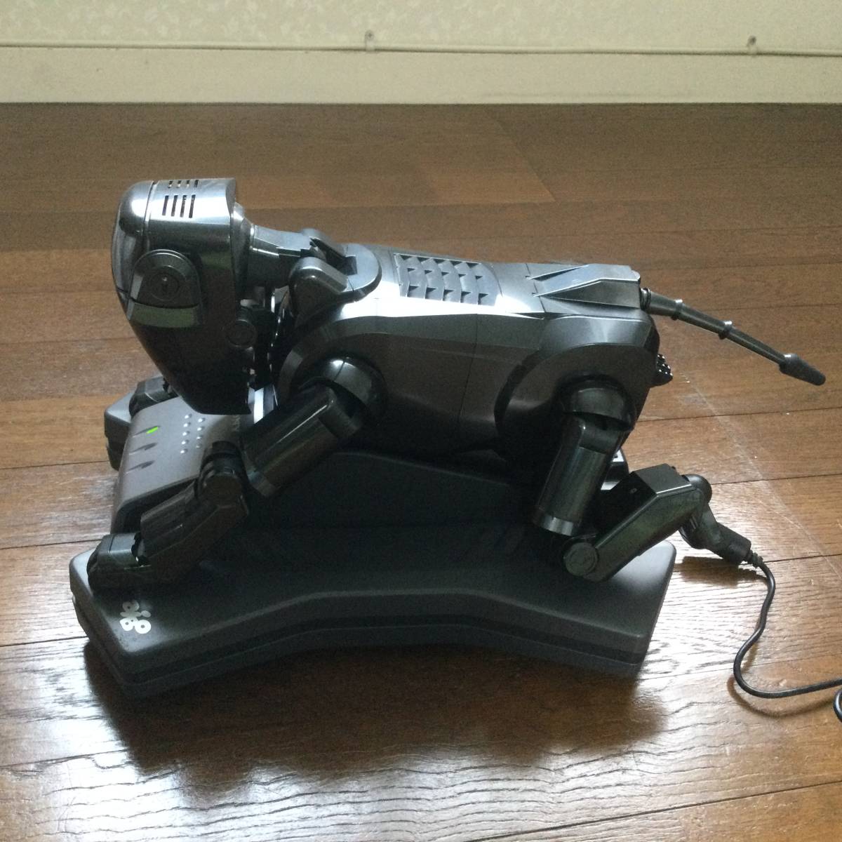 ジャンク品】【送料込み】SONY ソニー AIBO アイボ ERS-111 ブラック
