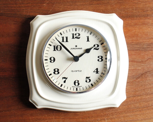 在庫あり ドイツ JUNGHANS ユンハンス 陶器の掛け時計 アンティーク