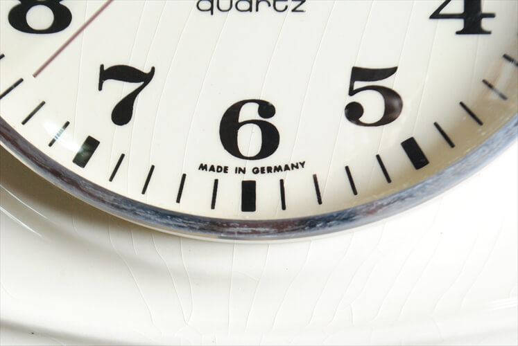 ドイツ製 Junghans 陶器フレーム 壁時計 電池式 ユンハンス 壁掛け時計