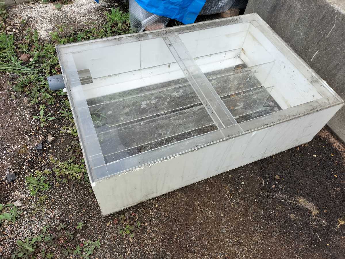【愛知県】オーバーフロー水槽セット 90cm水槽台 45/45/60cm プレコ製オールガラス水槽2つセット 配管 濾過槽 ポンプ付 海水や熱帯魚