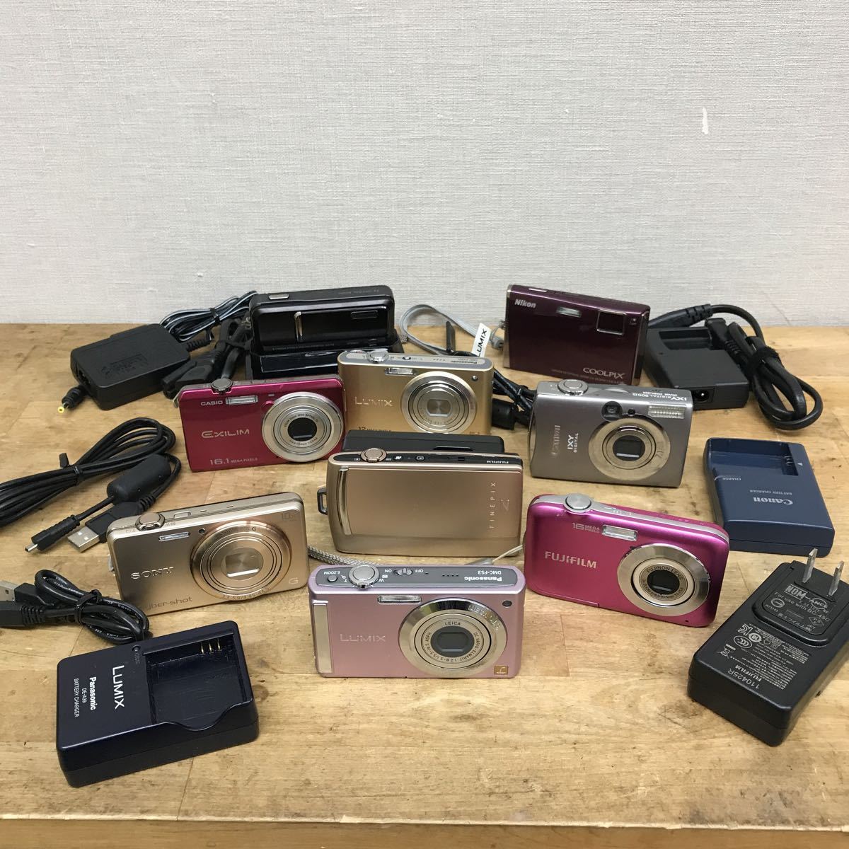 サ ジャンク品 デジタルカメラ ビデオカメラ まとめ売り SONY Nikon 