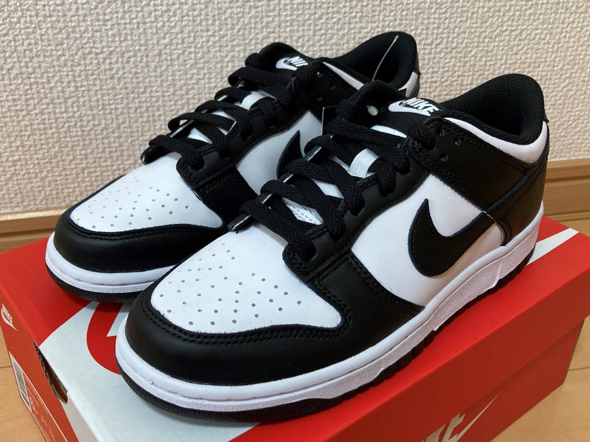 24.0cm NIKE DUNK LOW GS WHITE/BLACK US6Y CW1590-100 ナイキ ダンク ロー キッズ ウィメンズ  レディース ホワイト ブラック 白 黒 パンダ