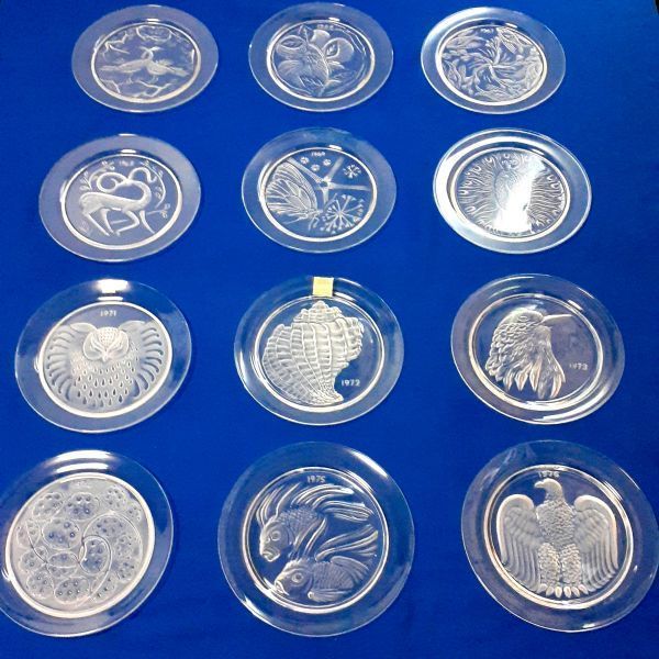 ルネ ラリック 】LALIQUE イヤープレート 12年分 フルセット ルネ ラリック 】LALIQUE イヤープレート 12年分 フルセット
