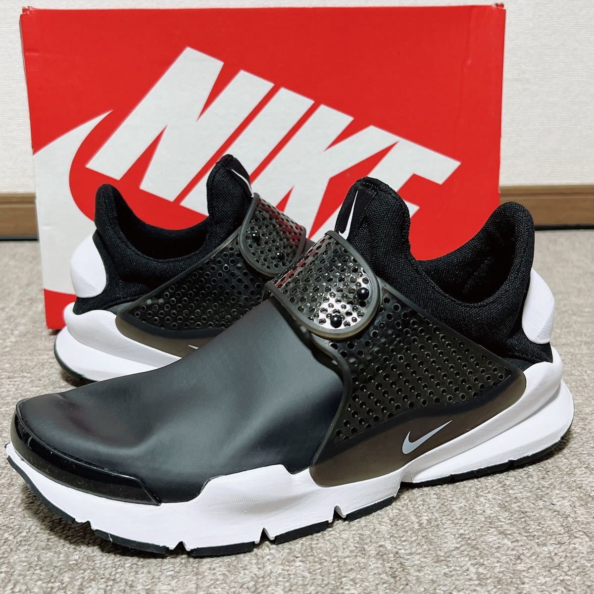 ヤフオク 新品未使用 27cm Nike Sock Dart Se ナイキ ヤフオク 新品未使用 27cm Nike Sock Dart Se ナイキ