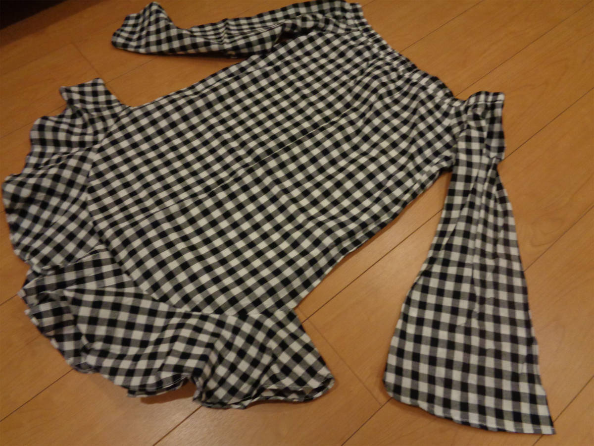 SABO SKIRT / check pattern off shoulder long sleeve long cut and sewn US XS/ belt ribbon attaching 