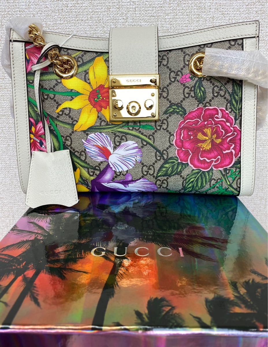 GUCCI グッチ パドロック GG フローラ スモール ショルダーバッグ
