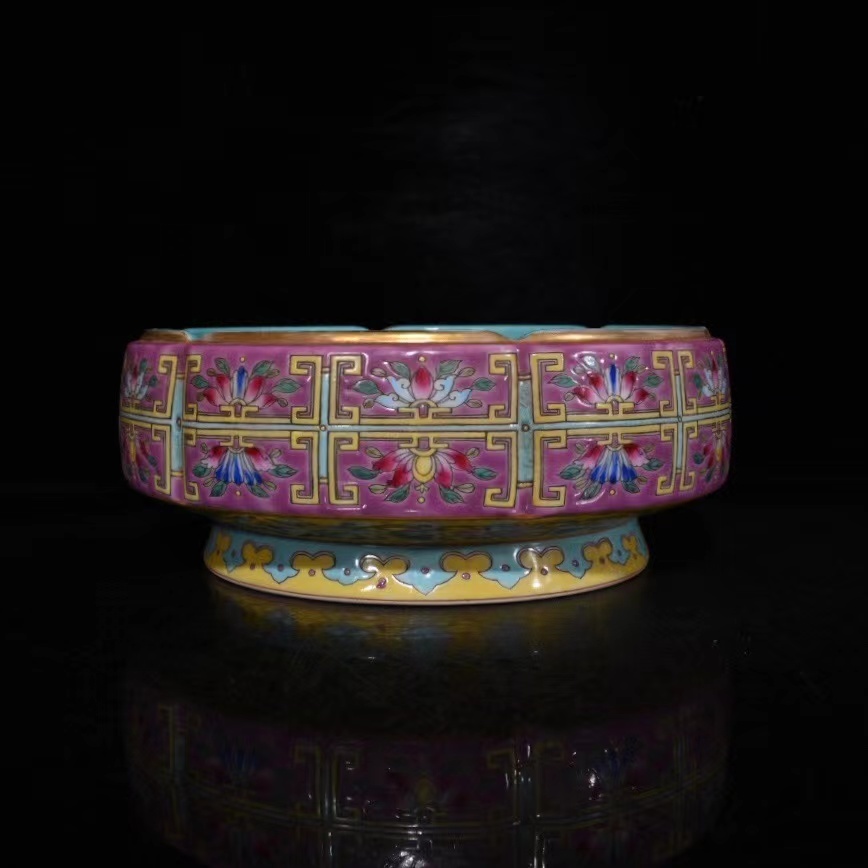 清・乾隆年製款・古陶磁器・粉彩開片花卉筆洗』極細工・骨董品・古賞物