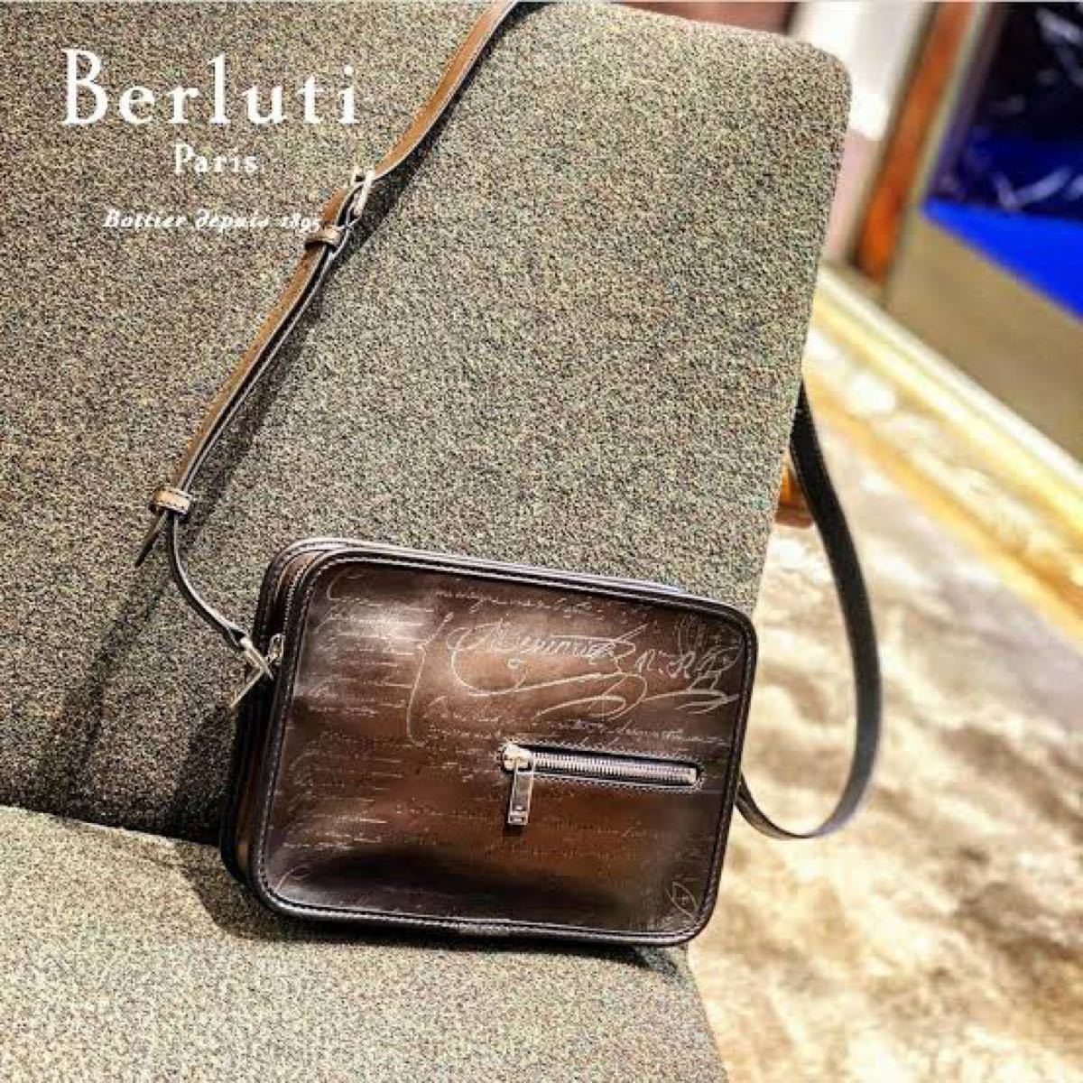 Berluti】ジュルナリエ スクリットレザーメッセンジャーバッグ Berluti】ジュルナリエ スクリットレザーメッセンジャーバッグ