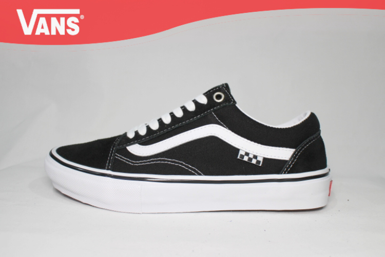注目ショップ・ブランドのギフト ★VANS★24.5cm★SKATE OLD SKOOL★ブラック/ホワイト★ シューズ