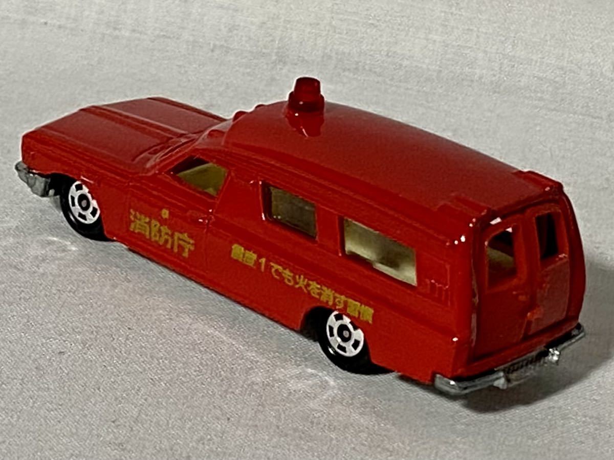 当時物 トミカ 黒箱 No.40 TOYOTA AMBULANCE トヨタ 救急車 1975年モデル 入荷困難 デッドストック レア_画像2