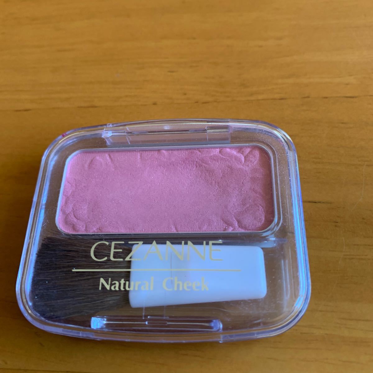 Paypayフリマ セザンヌ ナチュラルチークn 09 ナチュラル系ピンク 4 0g フェース コントロールカラー 2 パール入りホワイト 4 8g