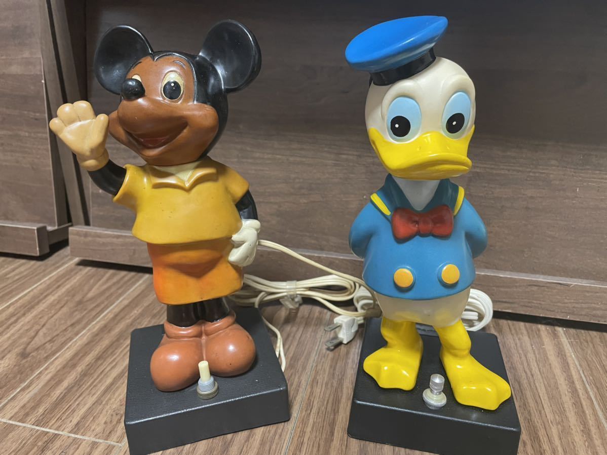 ミッキーマウス ドナルドダッグ 2種セット フロアランプ 卓上ランプ