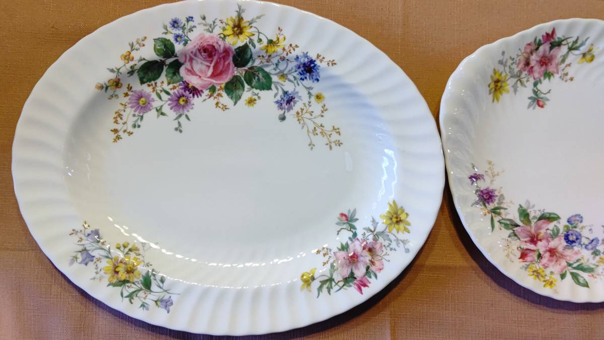 22 ROYAL DOULTON ロイヤルドルトン アルカディア プレート4枚(34.8