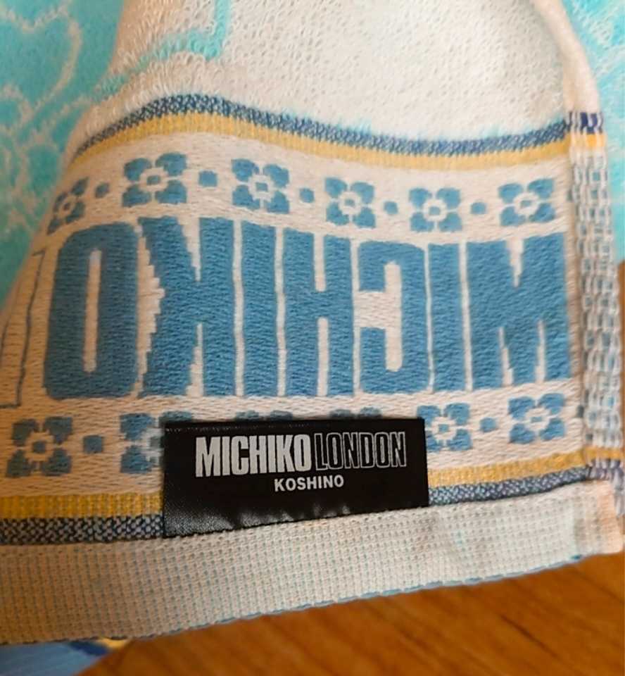 MICHIKO LONDON KOSHINO タオル2枚セット 箱無し 新品未使用 MICHIKO LONDON KOSHINO タオル2枚セット 箱無し 新品未使用