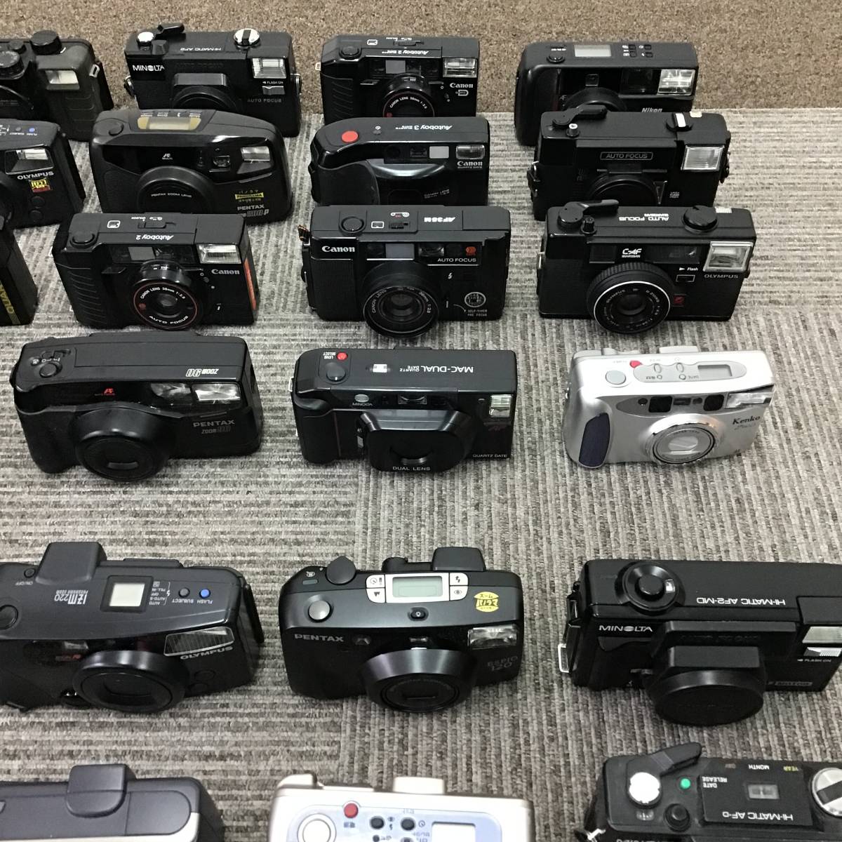 ②1円スタート コンパクトフィルムカメラ まとめ 52個 大量 コンパクトカメラ ジャンク扱い MINOLTA KONICA CANON 他 現状品_画像5