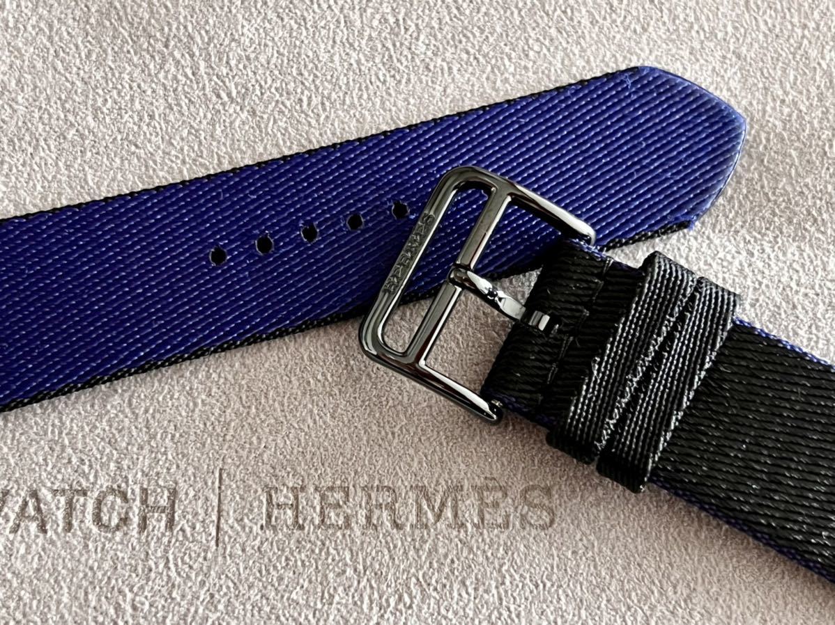 休み休みHermes ジャンピング(黒 ブルー・サフィール)シンプルトゥール