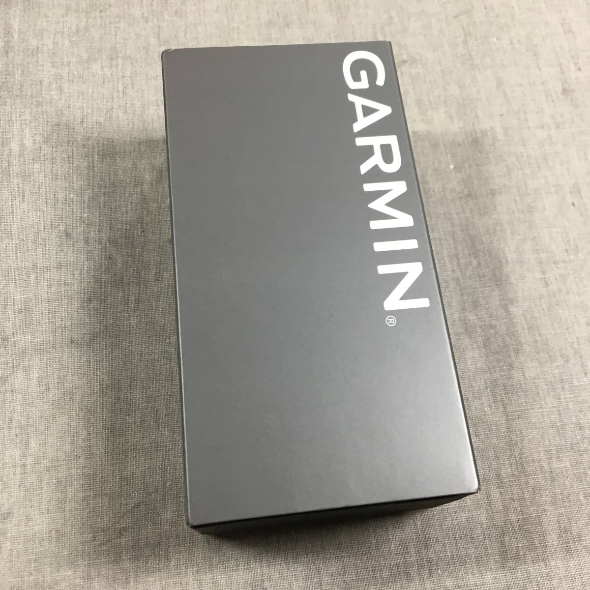 現状品 GARMIN(ガーミン) 腕時計 スマートウォッチ vivomove Luxe