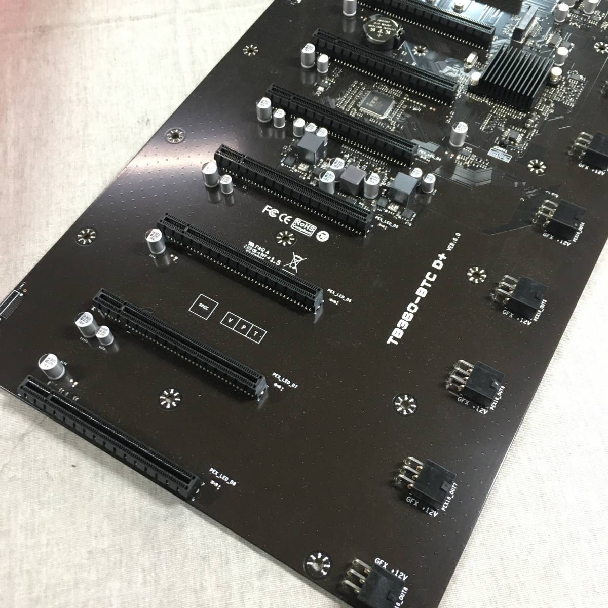 激安☆超特価 BIOSTAR B360チップセット採用 PCIe 8スロット搭載