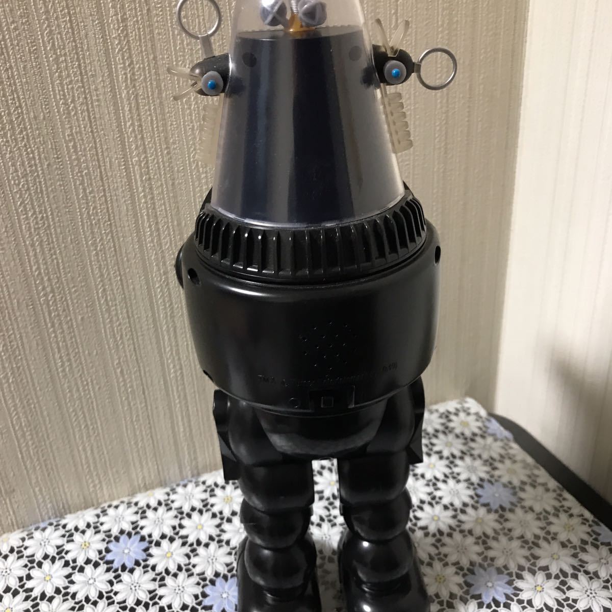 宇宙家族ロビンソンフライデー& ロビーザロボット 宇宙家族ロビンソンフライデー& ロビーザロボット