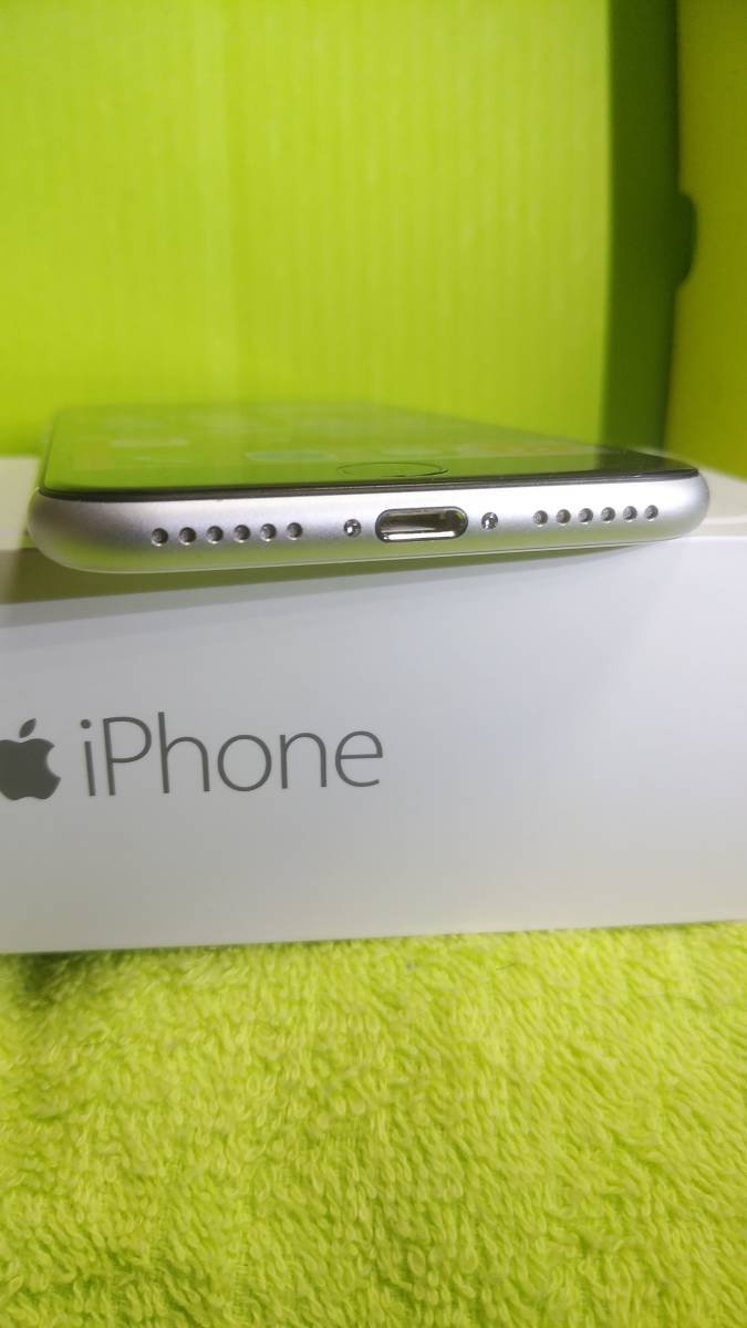 国内版SIMフリー iPhone SE 2 第2世代 64GB ホワイト バッテリー87 