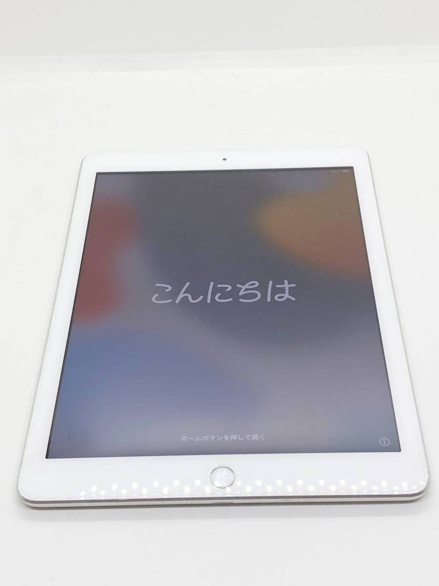 Apple iPad (第6世代) シルバー 32GB MR7G2J/A Wi-Fiモデル アク