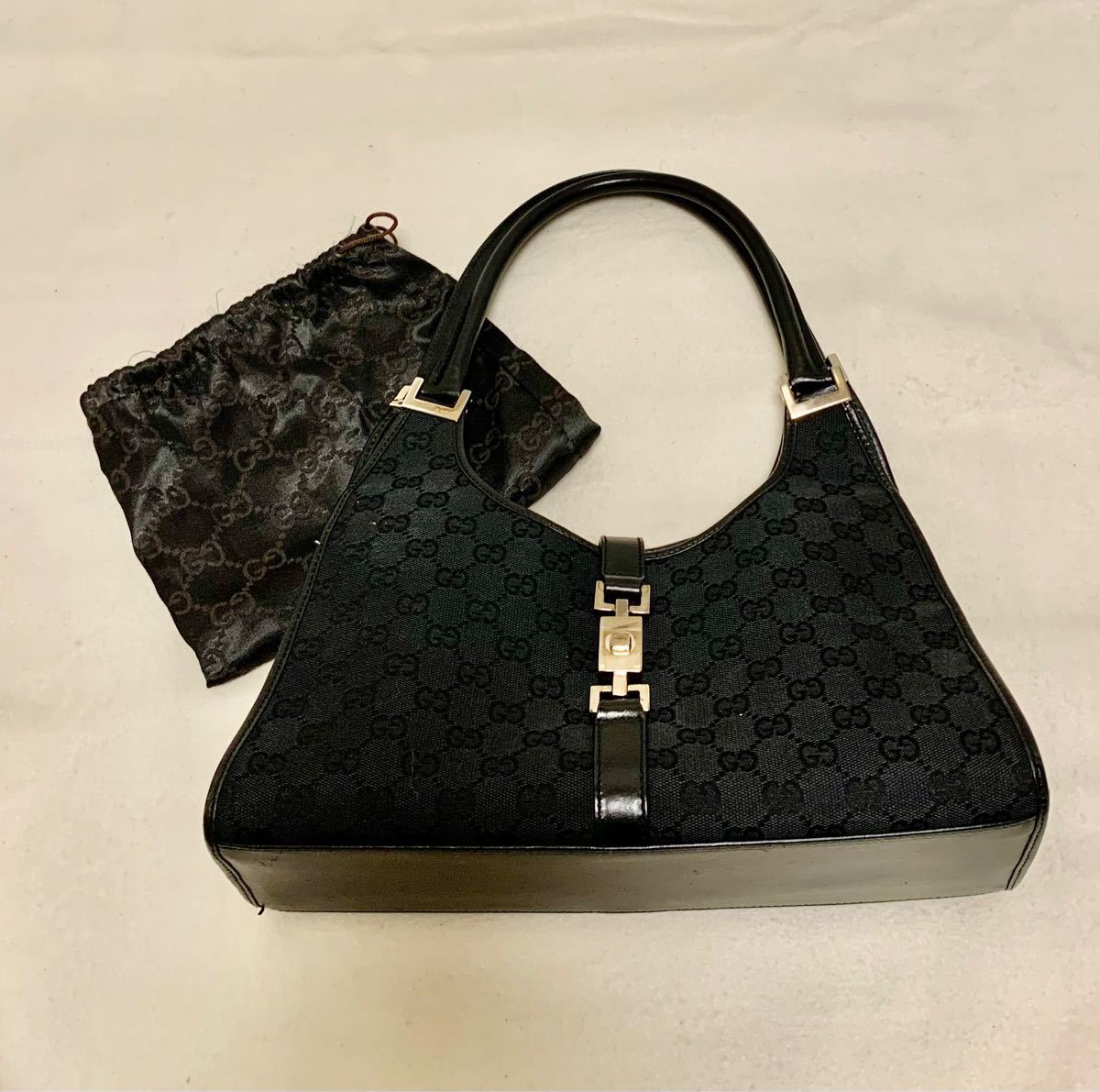 GUCCI グッチ ジャッキー ショルダーバッグ ブラック 美品