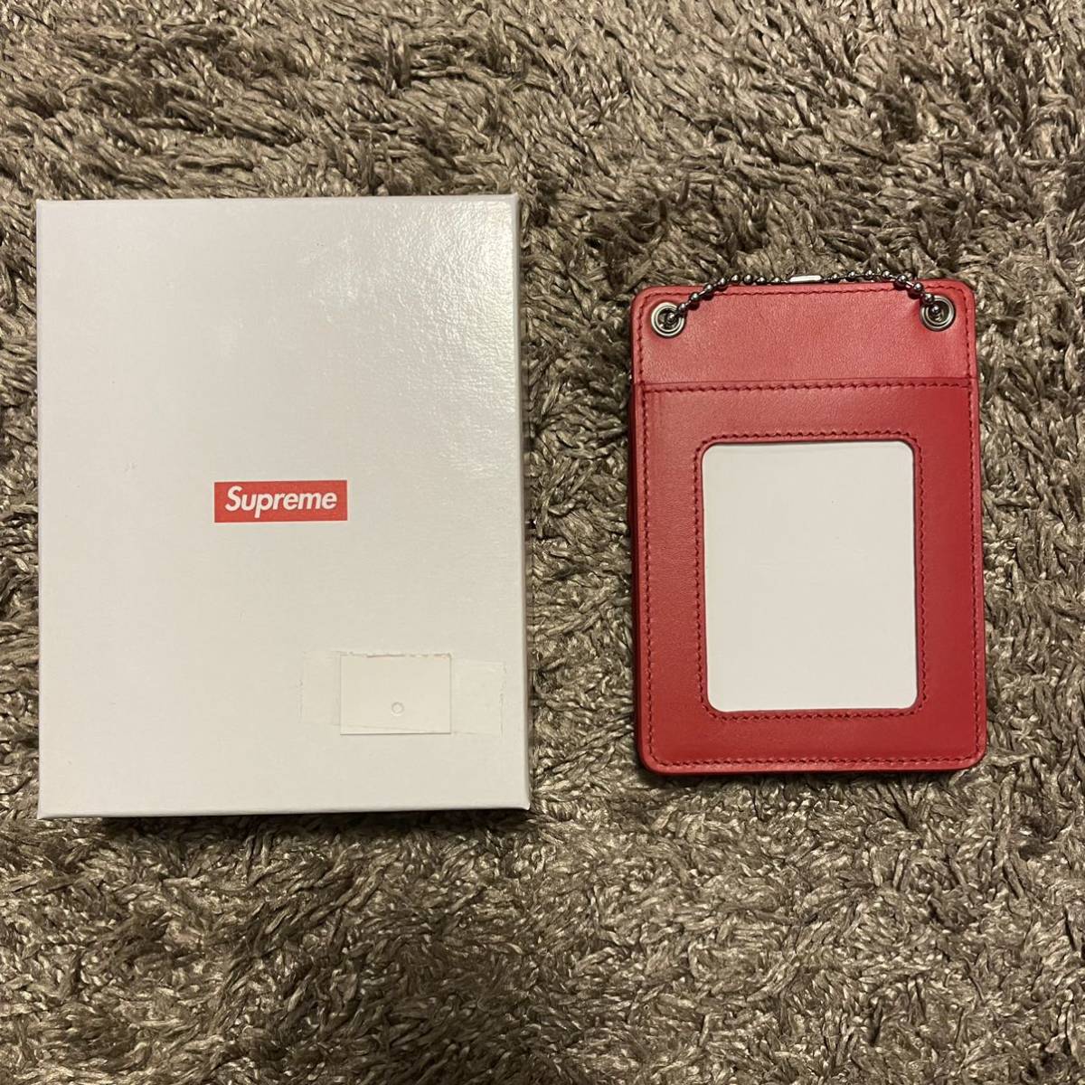カテゴリ✽ Supreme - 2018AW Leather ID Holder 新品未使用の通販 by