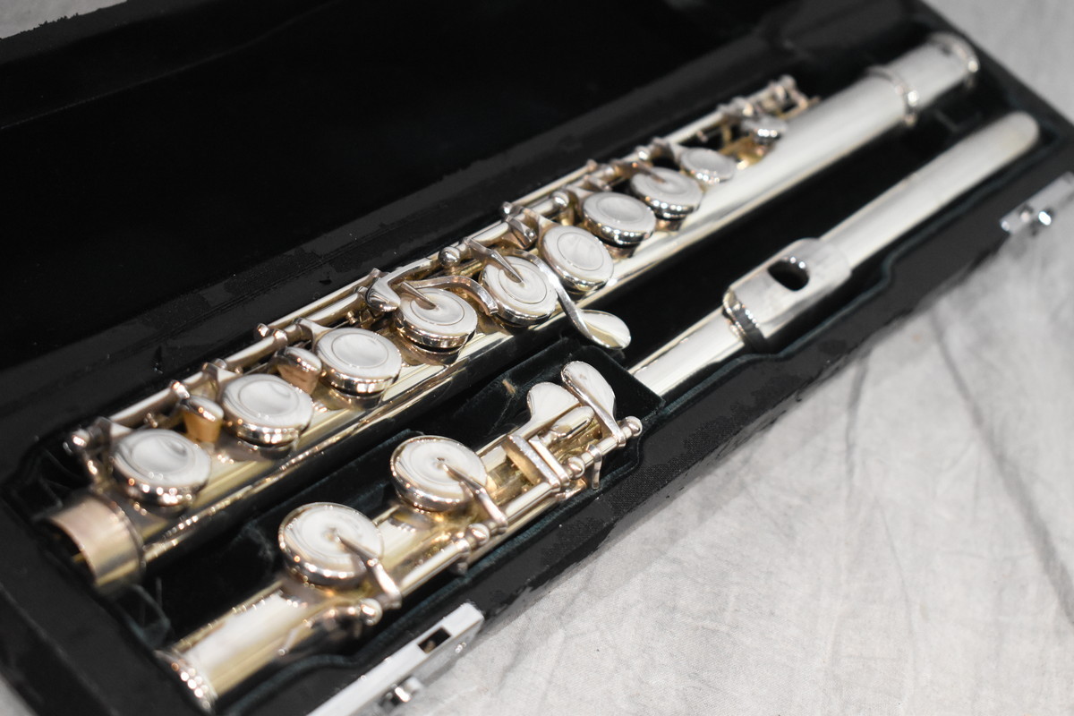最も信頼できる最も信頼できるパール フルート PF-525E Eメカ付 器材