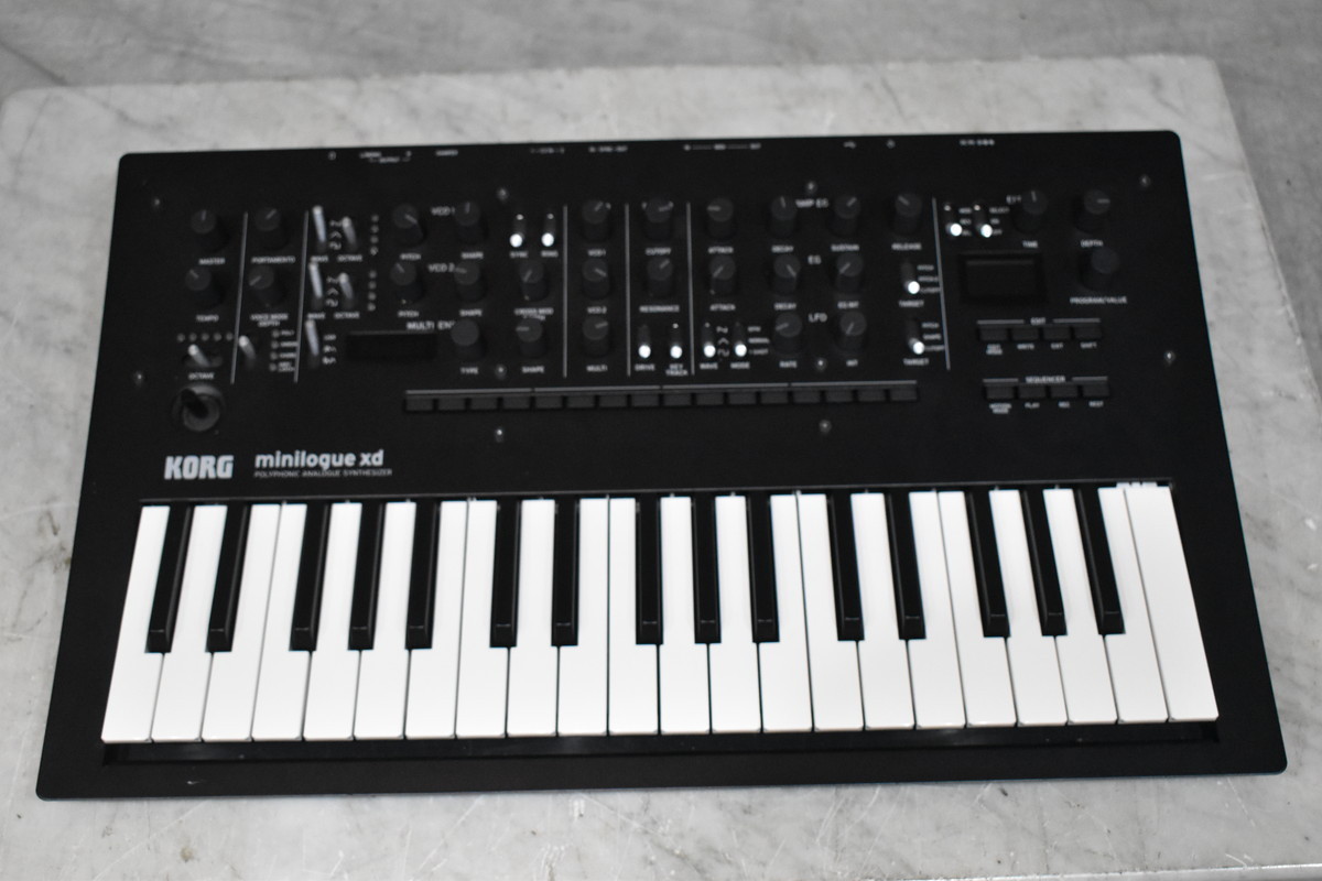 数量は多 KORG minilogue XD PW新品未開封 パールホワイト econet.bi