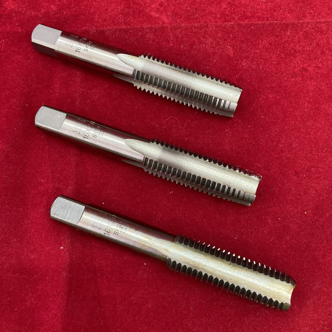 激安】 SKC ハンドタップセット M16×2.0 ienomat.com.br