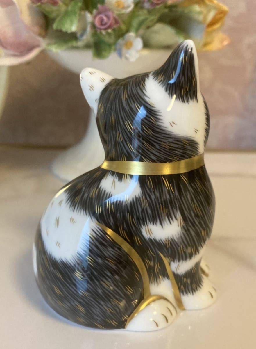 〈送料込〉ロイヤルクラウンダービー キャット ペーパーウェイト Royal Crown Derby フィギュリン　フィギュア 陶器置物 猫 ネコ 黒白  仔猫