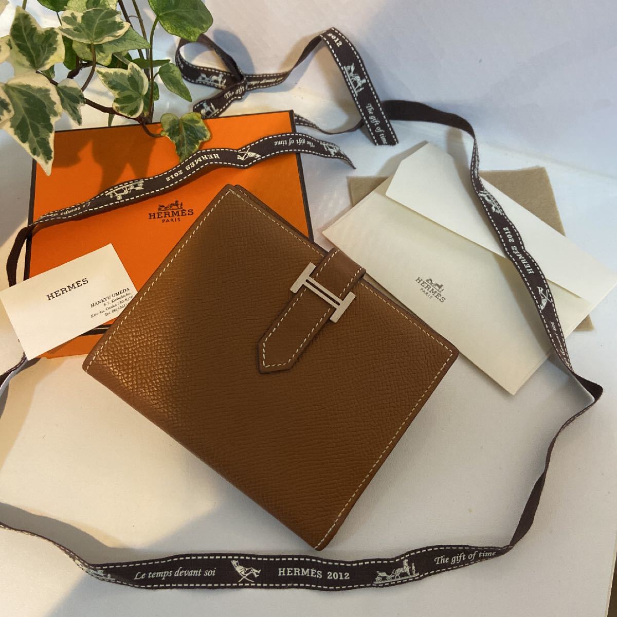 HERMES エルメス ベアンコンパクト ゴールド ブラウン 2つ折りレザー