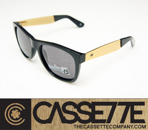 ■CASSETTE■OG LX 804 偏光レンズ [Black & Gold Metal : Gray Lens] 抜群のフィット感／カセット サングラス_画像1