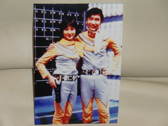 ウルトラマンエース主演 高峰圭二&星光子の直筆サイン色紙 ウルトラマンエース主演 高峰圭二&星光子の直筆サイン色紙