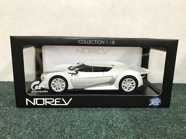 Yahoo!オークション - SSD74923大 未使用 NOREV ノレブ 1/18 GT Yahoo!オークション - SSD74923大 未使用 NOREV ノレブ 1/18 GT