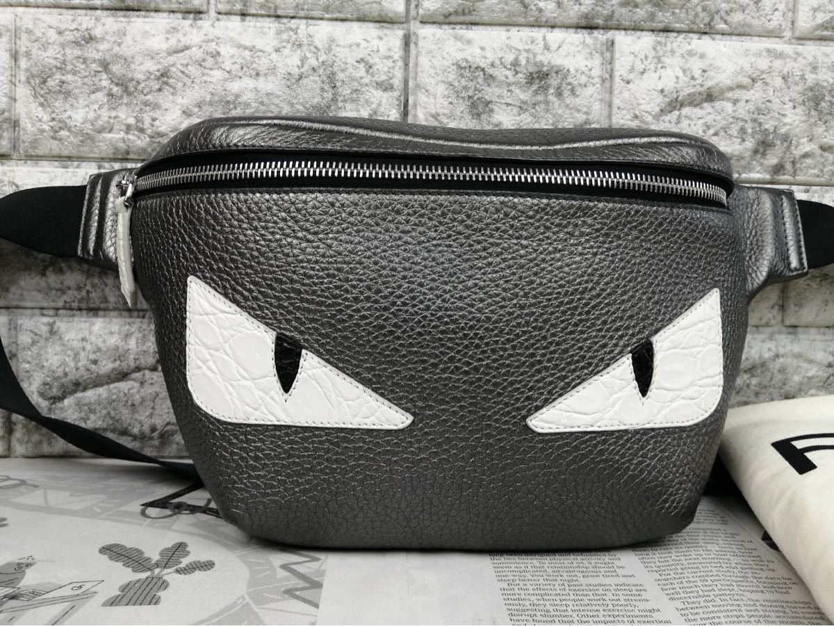 正規品爆買い FENDI - FENDI フェンディ ベルトバッグ ボディバッグ