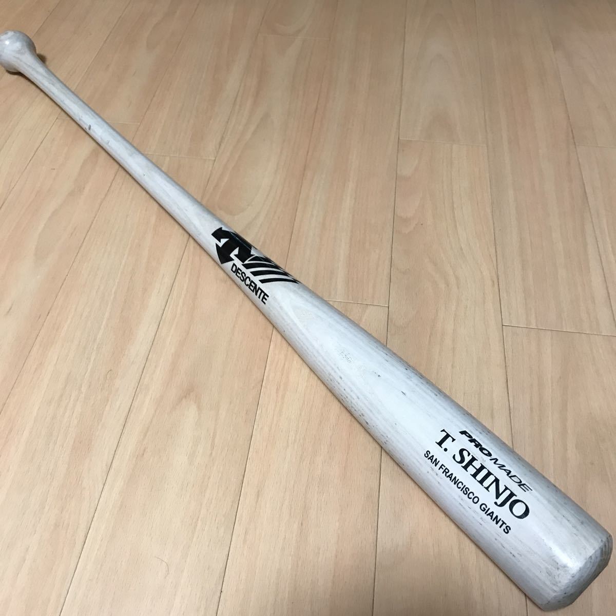 BIGBOSS 新庄剛志 サンフランシスコジャイアンツ　　硬式用木製バット メジャーリーグ プロ野球 デサント 野球 ベースボール