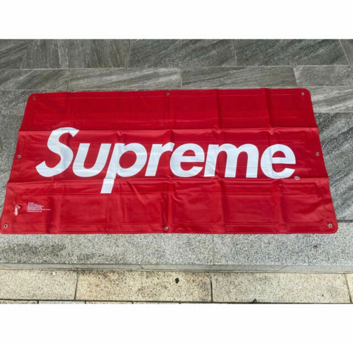 年末年始大決算 SUPREME ビーチマット 浮き輪 jsu.osubb.ro