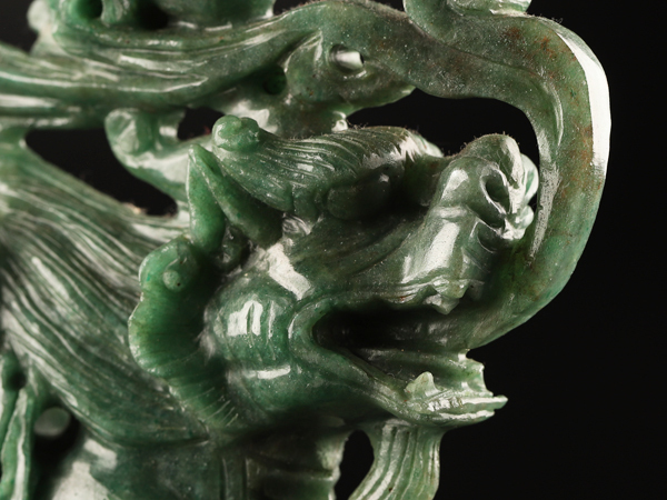 ディズニーコレクション 銀象嵌翡翠邸には龍の置物が 精巧な置物 器型